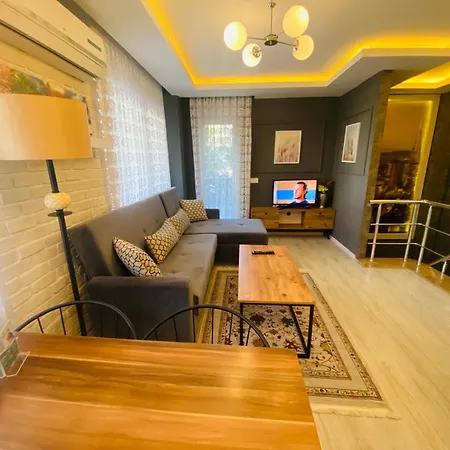 Royal Loft Lejlighedshotel 4*